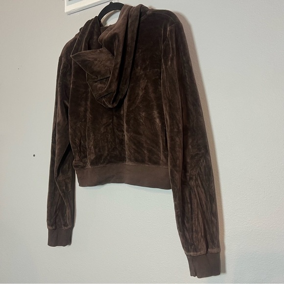 Sunday Best Aritzia Velour Full Zip Hoodie Cropped Chocolate Brown Size Medium - Picture 6 of 7